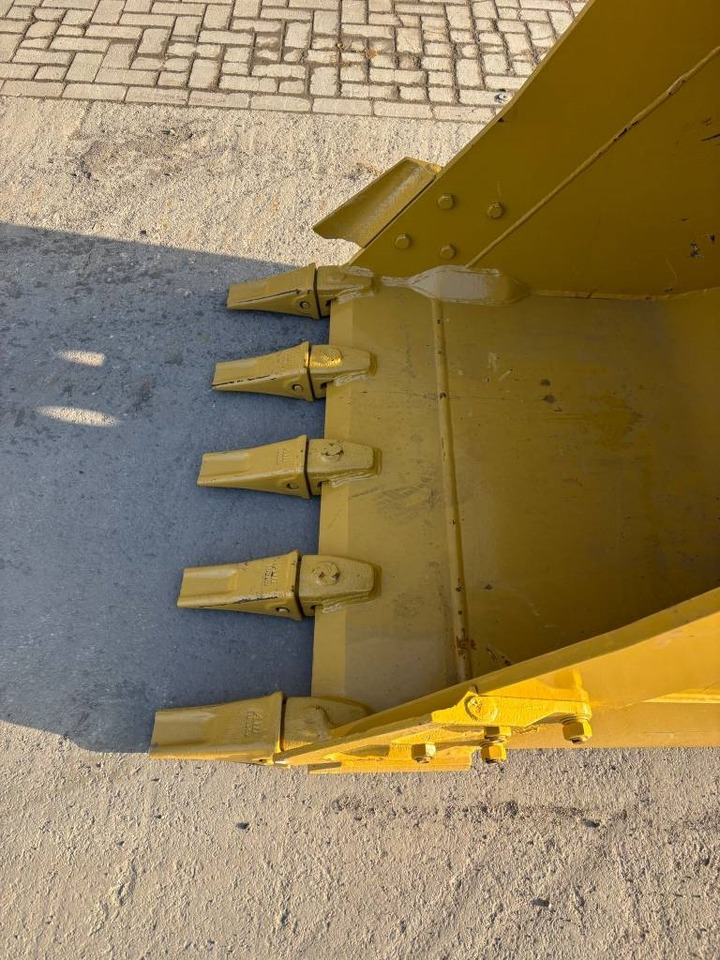 Bandgrävare CAT 323: bild 20