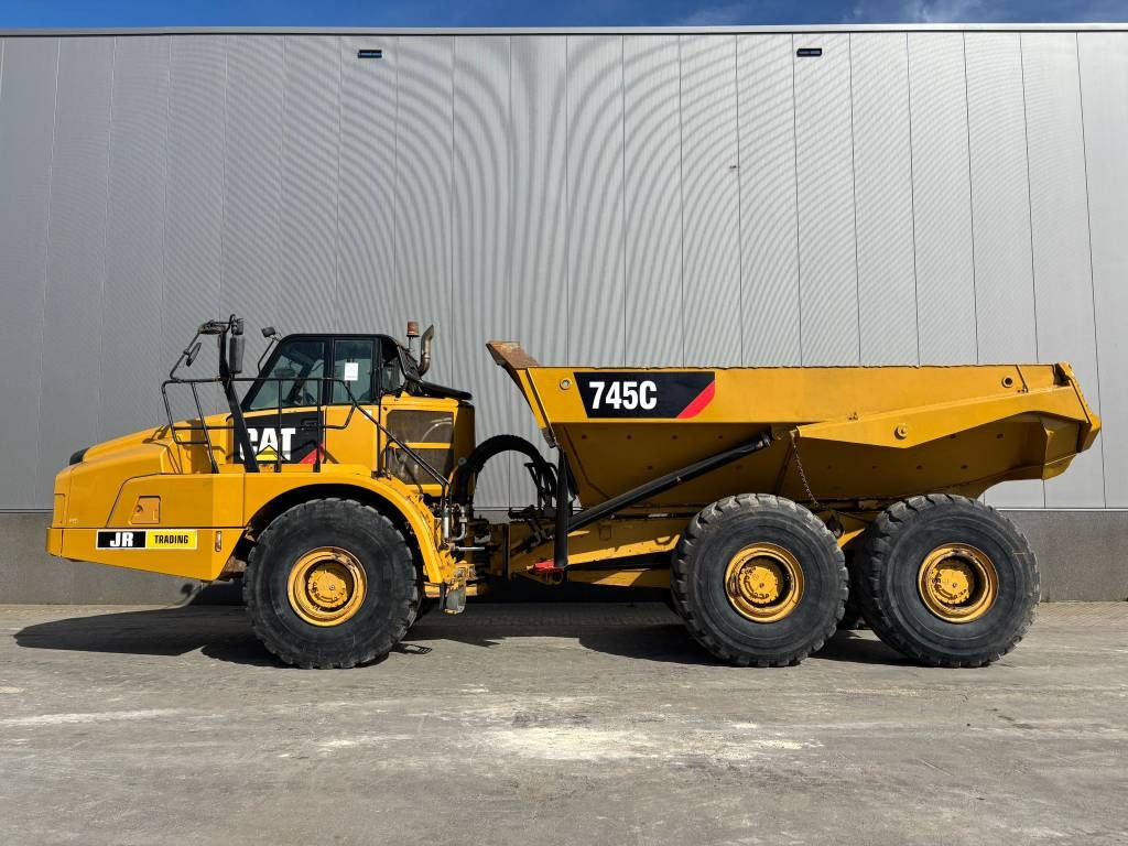CAT 745 C - Ramstyrd dumper: bild 1 CAT 745 C - Ramstyrd dumper: bild 1
