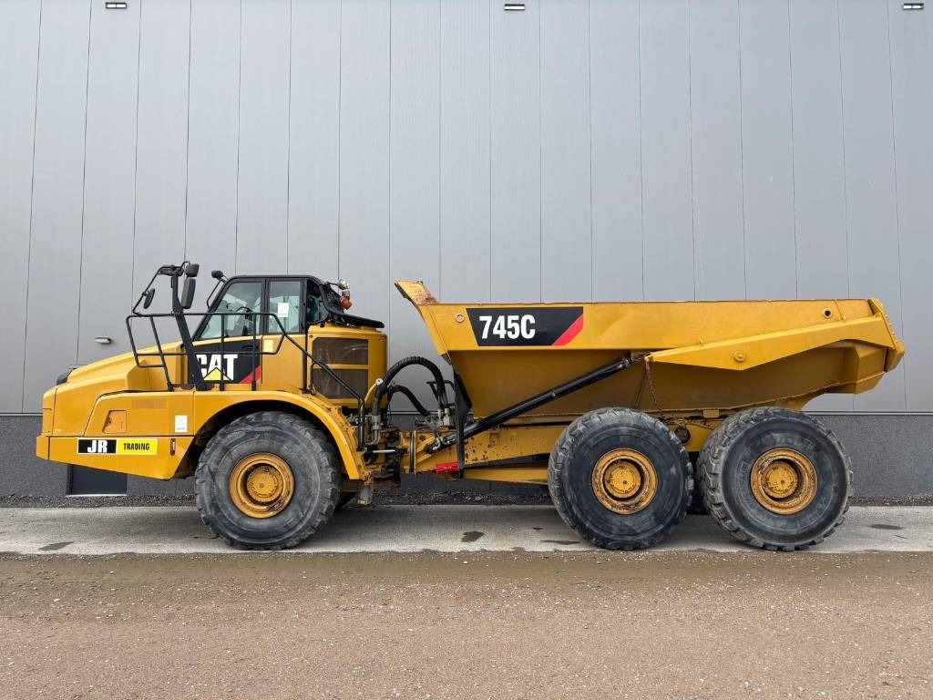 CAT 745 C - Ramstyrd dumper: bild 1 CAT 745 C - Ramstyrd dumper: bild 1