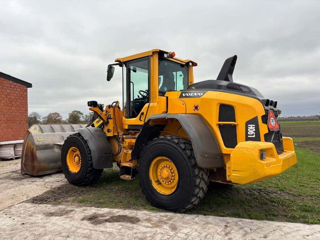Volvo L 90 H (On Transport) - Hjullastare: bild 3 Volvo L 90 H (On Transport) - Hjullastare: bild 3