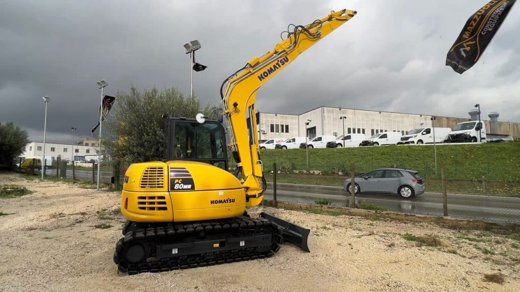 Komatsu PC80 MR-5 - Minigrävmaskin: bild 4 Komatsu PC80 MR-5 - Minigrävmaskin: bild 4