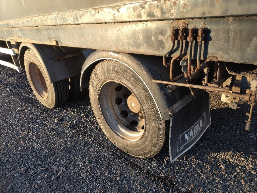 Lipe 81 mottinen ketjupurku kärry, rautajouset - Traktorvagn: bild 4 Lipe 81 mottinen ketjupurku kärry, rautajouset - Traktorvagn: bild 4