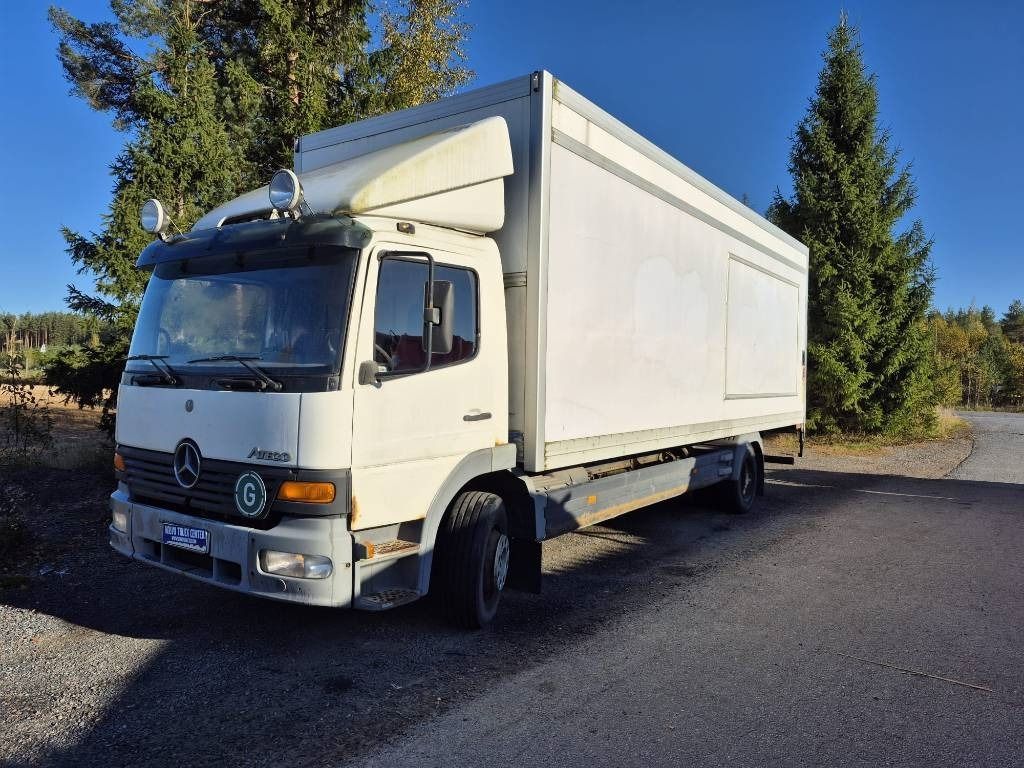 Mercedes-Benz Atego 1223 umpikori+pl nostin - Lastbil med skåp: bild 1 Mercedes-Benz Atego 1223 umpikori+pl nostin - Lastbil med skåp: bild 1