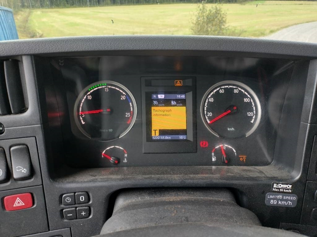 Scania R560 6x2 täysilmaj.uusi koneenkuljetusritilä - Flakbil: bild 5 Scania R560 6x2 täysilmaj.uusi koneenkuljetusritilä - Flakbil: bild 5