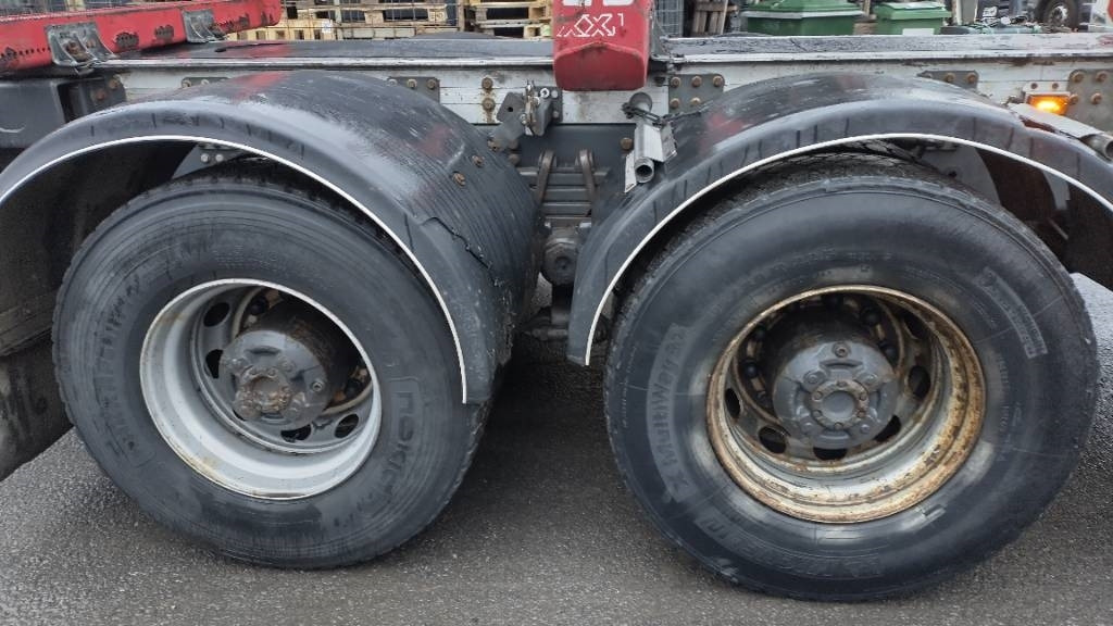 Scania XT650 8x4 puuvarustus,rautajouset - Timmerbil: bild 3 Scania XT650 8x4 puuvarustus,rautajouset - Timmerbil: bild 3