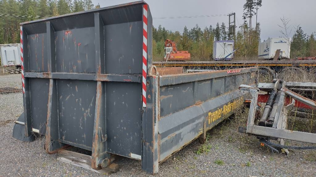 Soralava Kamilauta, 5,70m - Flakbyggnation: bild 2 Soralava Kamilauta, 5,70m - Flakbyggnation: bild 2