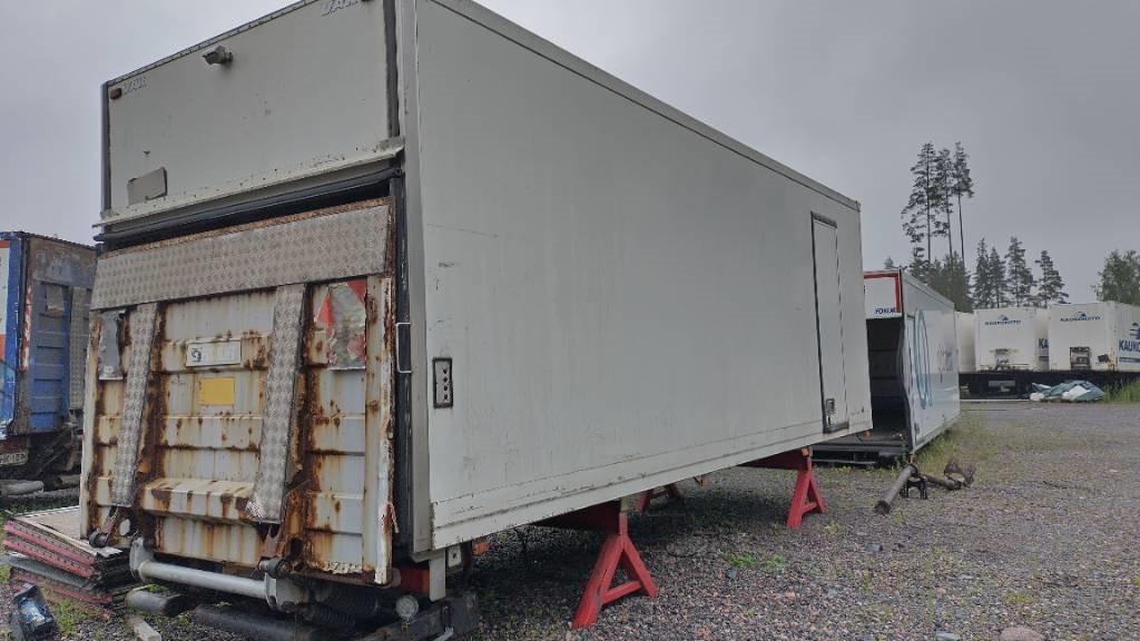 VAK 7,5m kokosivuauk kori+pl-nostin - Skåp växelflak: bild 3 VAK 7,5m kokosivuauk kori+pl-nostin - Skåp växelflak: bild 3