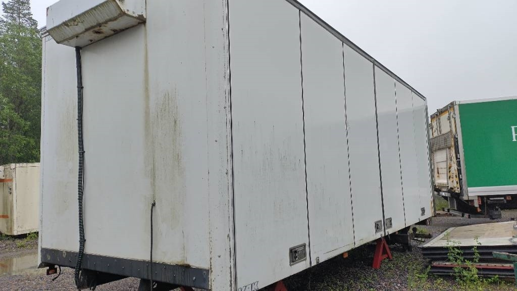 VAK 7,5m kokosivuauk kori+pl-nostin - Skåp växelflak: bild 1 VAK 7,5m kokosivuauk kori+pl-nostin - Skåp växelflak: bild 1