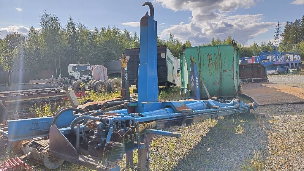 VAK Koukkulaite 22tn 6,6m - Kroklastväxlar/ Lyftdumper: bild 2 VAK Koukkulaite 22tn 6,6m - Kroklastväxlar/ Lyftdumper: bild 2