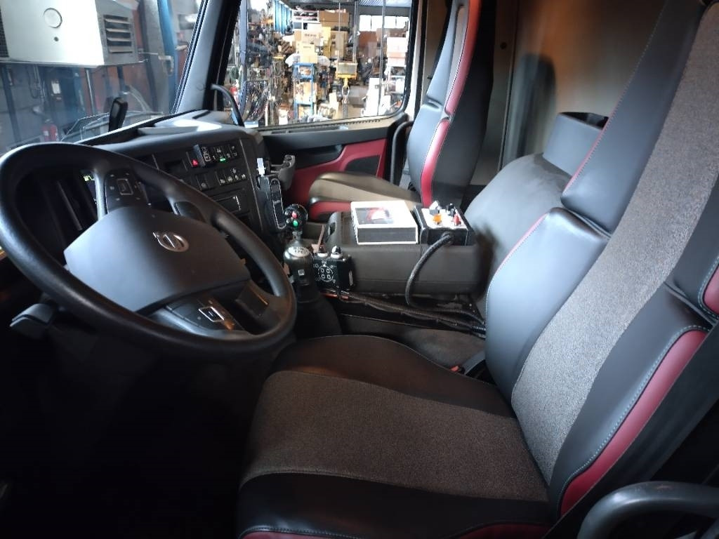 Liftdumper lastbil Volvo FMX370 6x2 av3700mm multilift vaijerilaite: bild 7 Liftdumper lastbil Volvo FMX370 6x2 av3700mm multilift vaijerilaite: bild 7