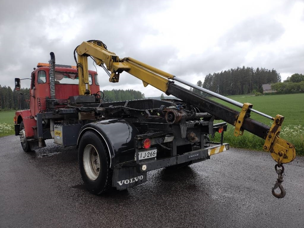 Volvo N7 Tico nosturi ja vl-laite,280tkm!! - Liftdumper lastbil: bild 4 Volvo N7 Tico nosturi ja vl-laite,280tkm!! - Liftdumper lastbil: bild 4