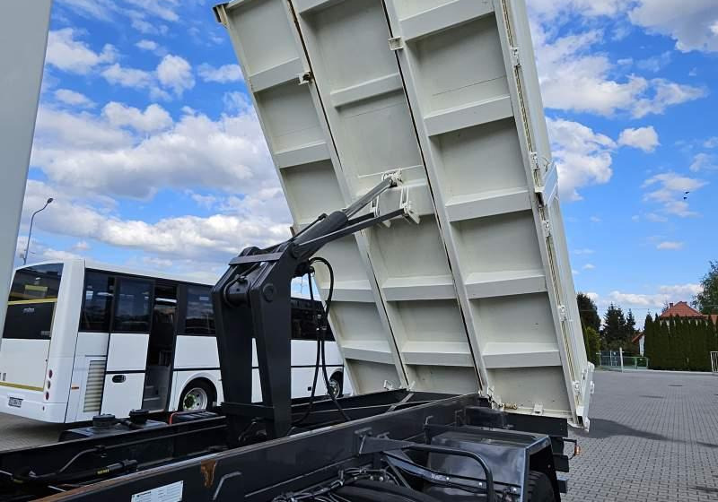 DAF LF 55.220 / SPROWADZONY Z FRANCJI / 119 000 KM - Tippbil lastbil: bild 4 DAF LF 55.220 / SPROWADZONY Z FRANCJI / 119 000 KM - Tippbil lastbil: bild 4