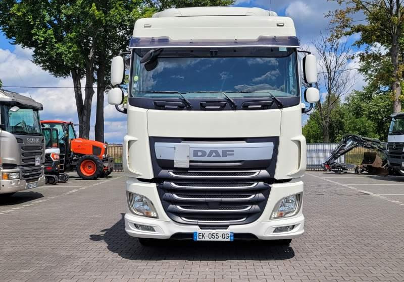 DAF XF510 SPACE CAB / SPROWADZONY / MANUAL / RETARDER - Dragbil: bild 2 DAF XF510 SPACE CAB / SPROWADZONY / MANUAL / RETARDER - Dragbil: bild 2