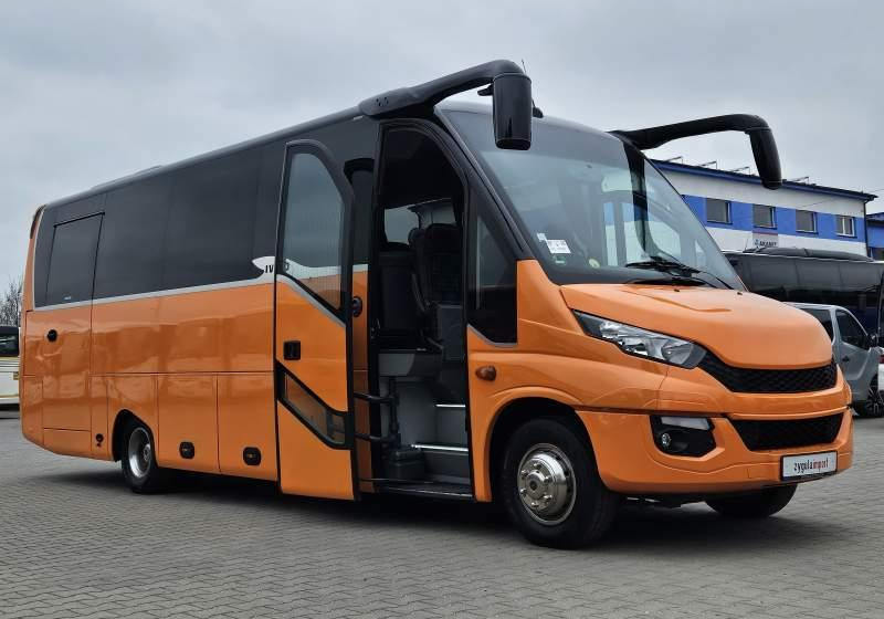 Iveco ERENER 70C18 / SPROWADZONE / 31 MIEJSC/ E6 - Minibuss, Persontransport: bild 2 Iveco ERENER 70C18 / SPROWADZONE / 31 MIEJSC/ E6 - Minibuss, Persontransport: bild 2