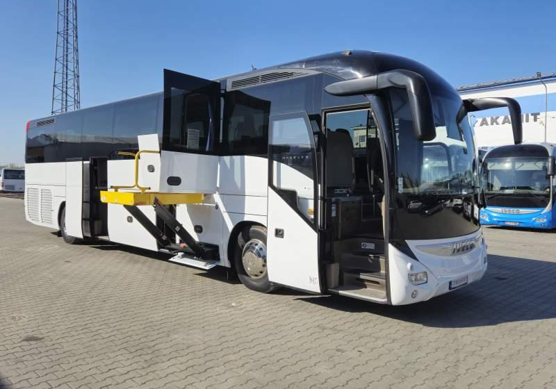 Iveco MAGELYS / SPROWADZONY / WINDA / EURO 6 - Turistbuss: bild 2 Iveco MAGELYS / SPROWADZONY / WINDA / EURO 6 - Turistbuss: bild 2