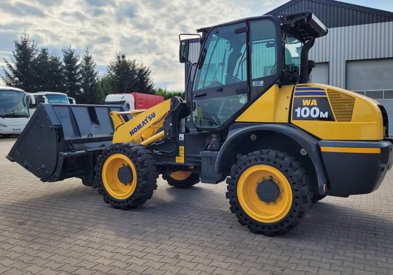 Komatsu WA1 100M / SPROWADZONA Z FRANCJI/ 6 300 MTH - Hjullastare: bild 3 Komatsu WA1 100M / SPROWADZONA Z FRANCJI/ 6 300 MTH - Hjullastare: bild 3