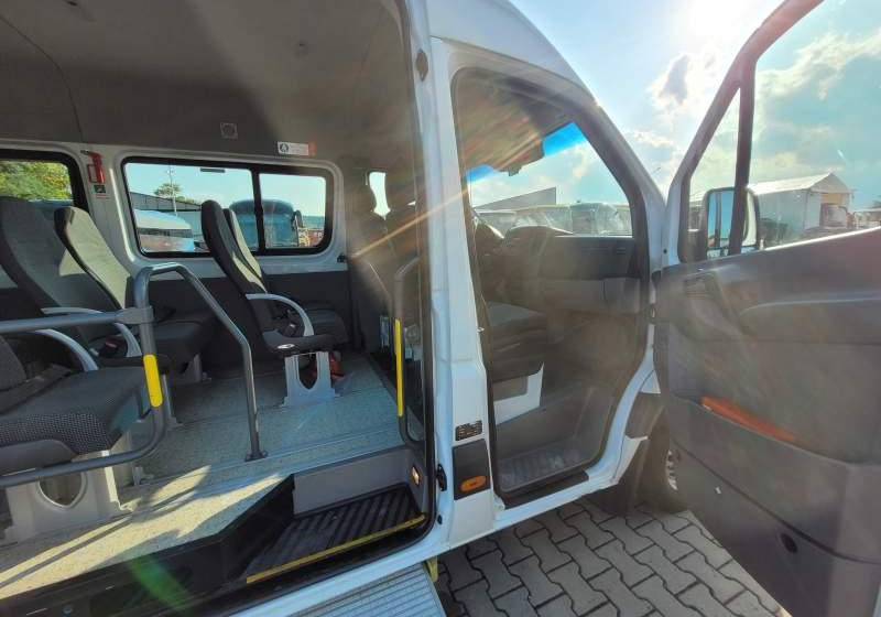 Mercedes-Benz 513 SPRINTER TRANSFER / SPROWADZONY/ MANUAL - Minibuss, Persontransport: bild 4 Mercedes-Benz 513 SPRINTER TRANSFER / SPROWADZONY/ MANUAL - Minibuss, Persontransport: bild 4