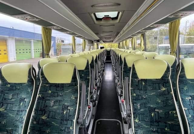 Mercedes-Benz TOURISMO M2 RHD / SPROWADZONY/ 65 MIEJSC/ EURO 5 - Turistbuss: bild 2 Mercedes-Benz TOURISMO M2 RHD / SPROWADZONY/ 65 MIEJSC/ EURO 5 - Turistbuss: bild 2