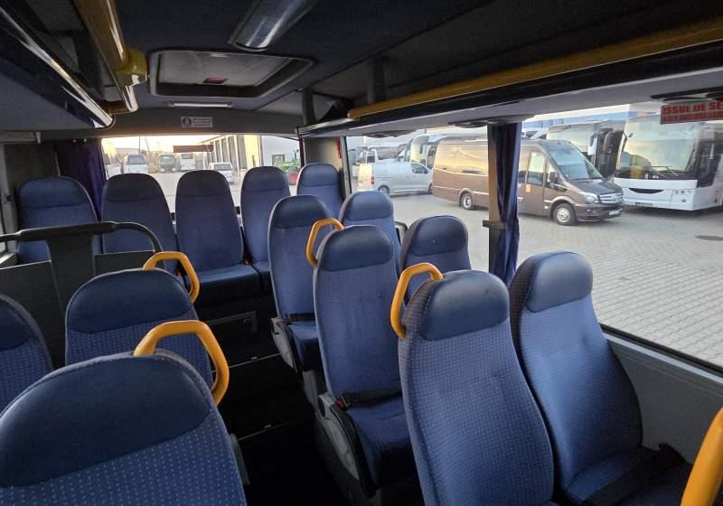 Otokar VECTIO / SPROWADZONY Z POŁUDNIA FRANCJI/ MANUAL - Minibuss, Persontransport: bild 4 Otokar VECTIO / SPROWADZONY Z POŁUDNIA FRANCJI/ MANUAL - Minibuss, Persontransport: bild 4