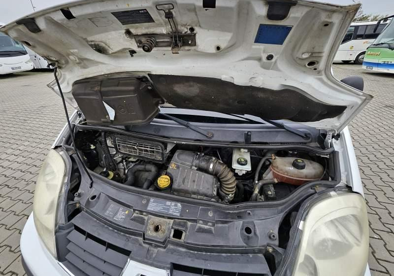 Renault TRAFIC 2.0 DCI 90 COMBI L2H1 / SPROWADZONY - Minibuss, Persontransport: bild 3 Renault TRAFIC 2.0 DCI 90 COMBI L2H1 / SPROWADZONY - Minibuss, Persontransport: bild 3