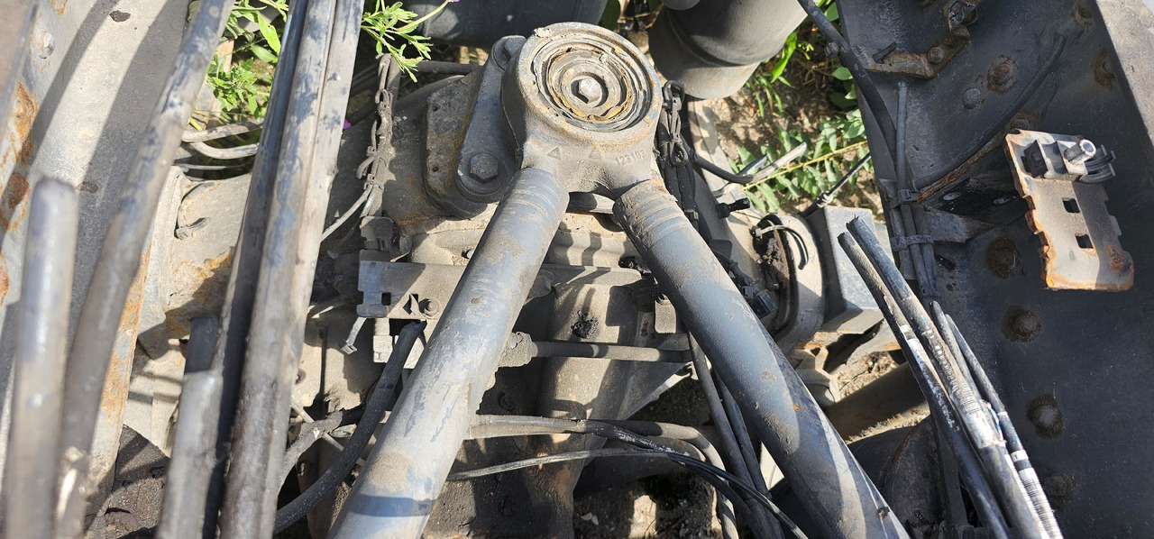 DAF DAF XF, 106XF EURO6 emission axles, front axle, middle trailing axle, rear axle, main axle gear 1798816, 1798817, 1934092, 2027358, 1886141, 1886142, 1871534 - Reservdelar: bild 4 DAF DAF XF, 106XF EURO6 emission axles, front axle, middle trailing axle, rear axle, main axle gear 1798816, 1798817, 1934092, 2027358, 1886141, 1886142, 1871534 - Reservdelar: bild 4