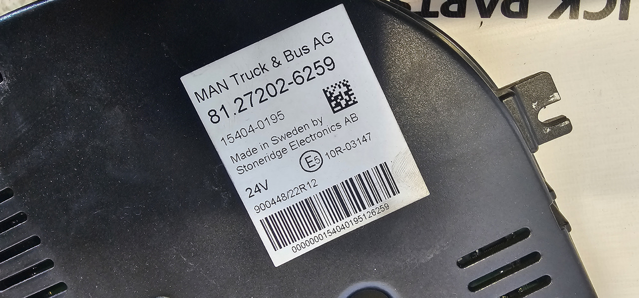 MAN MAN TGX / TGS EURO6 instrument panel, dashboard, information panel, instrument cluster 81272026265, 81258077136, 81272026268, 81258077149, 81258077142, 81272026252, 81272026254, 81258077138, 812720262 - Reservdelar: bild 3 MAN MAN TGX / TGS EURO6 instrument panel, dashboard, information panel, instrument cluster 81272026265, 81258077136, 81272026268, 81258077149, 81258077142, 81272026252, 81272026254, 81258077138, 812720262 - Reservdelar: bild 3