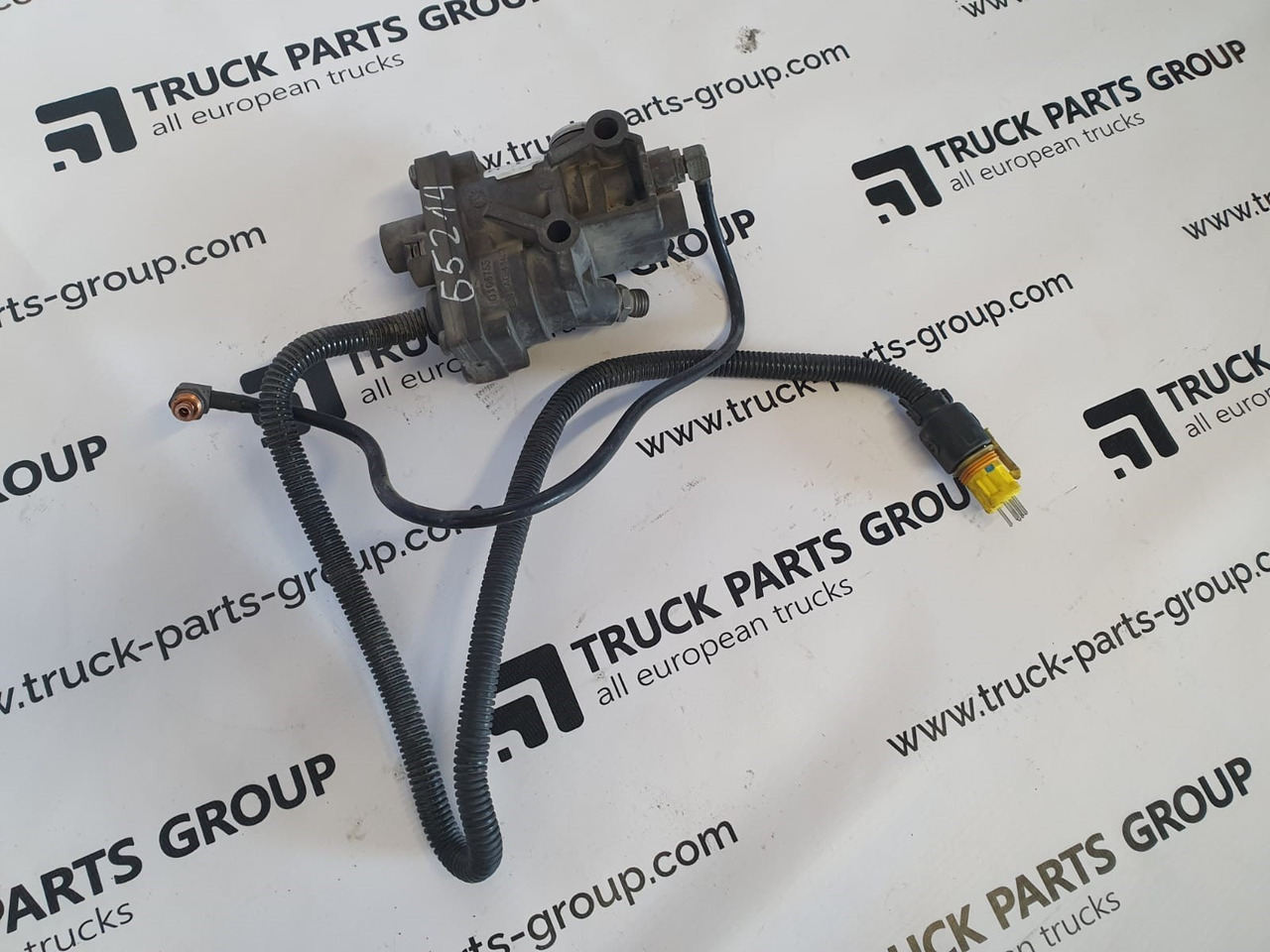 MAN MAN TGX / TGS EURO6 pressure pneumatic valve by NORGREN 4088530, 0105755, 51259020125, 51521600002, 81156106011, 81156106010, 51156100001, 81156106009, 81156106008 - Reservdelar för Lastbil: bild 2 MAN MAN TGX / TGS EURO6 pressure pneumatic valve by NORGREN 4088530, 0105755, 51259020125, 51521600002, 81156106011, 81156106010, 51156100001, 81156106009, 81156106008 - Reservdelar för Lastbil: bild 2