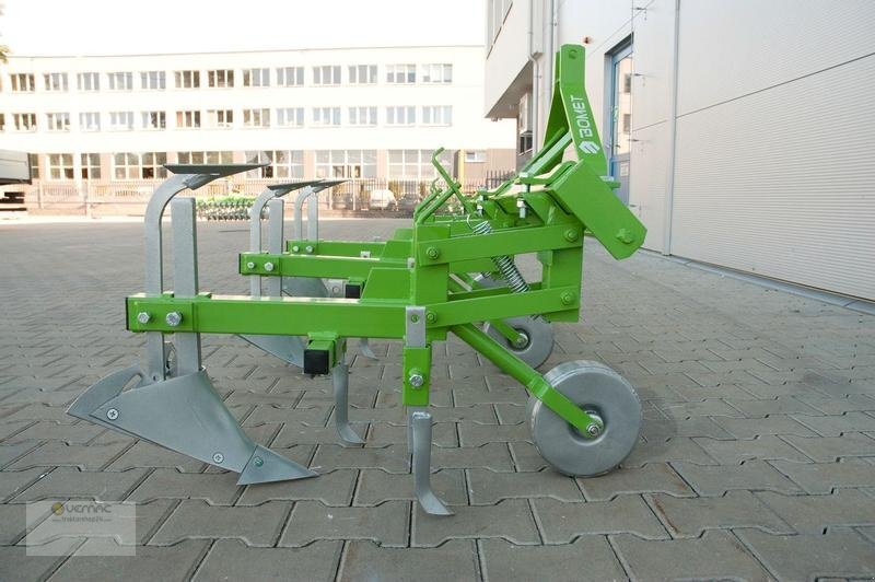 BOMET Kartoffelhäufler Jäthacke-Häufler Bomet P475 inkl. Striegel - Potatismaskin: bild 4 BOMET Kartoffelhäufler Jäthacke-Häufler Bomet P475 inkl. Striegel - Potatismaskin: bild 4