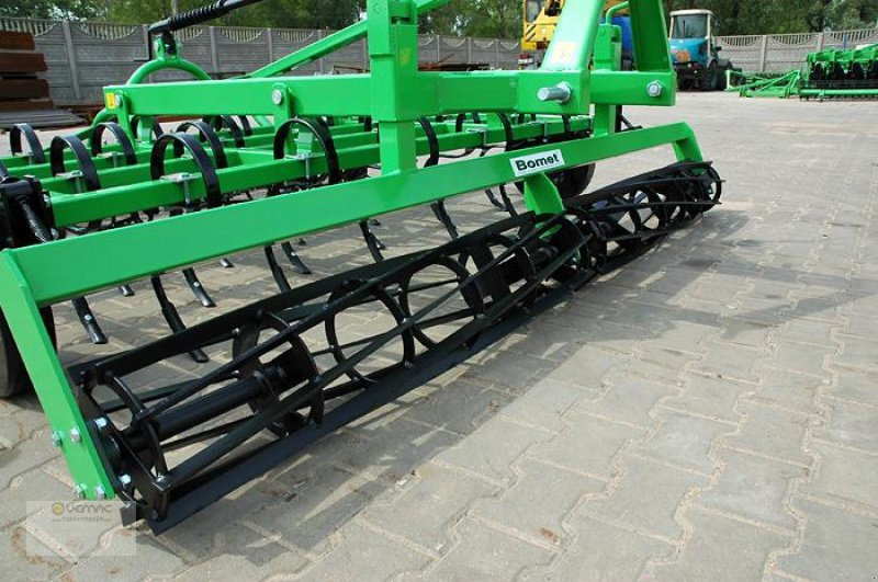 BOMET Saatbettkombination Bomet U724/1 - Maskin för jordbearbetning: bild 2 BOMET Saatbettkombination Bomet U724/1 - Maskin för jordbearbetning: bild 2