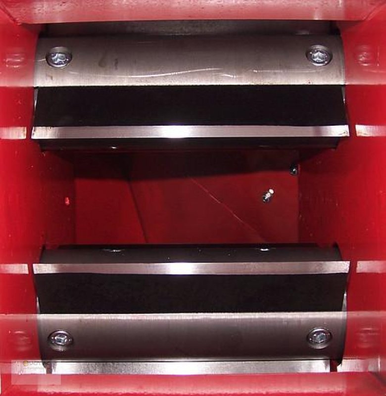 Ny Flishugg Urban TR75 Holzhäcksler Holzschredder Häcksler Förderband NEU: bild 13 Ny Flishugg Urban TR75 Holzhäcksler Holzschredder Häcksler Förderband NEU: bild 13