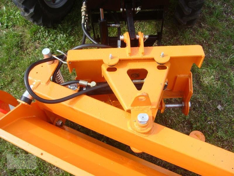 Vemac Schneeschild Schneepflug Schneeschieber 220cm NEU - Snöplog: bild 3 Vemac Schneeschild Schneepflug Schneeschieber 220cm NEU - Snöplog: bild 3