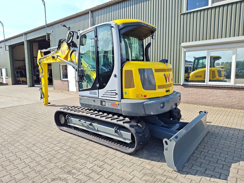 WACKER NEUSON ET90 - Grävmaskin på däck: bild 2 WACKER NEUSON ET90 - Grävmaskin på däck: bild 2