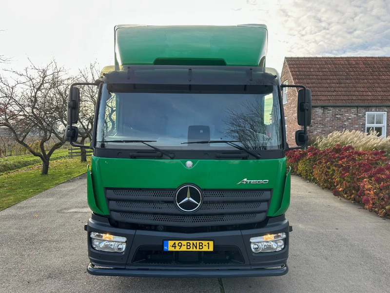 Mercedes-Benz Atego 1018 / NL TRUCK / AIRCO / BOX+LIFT+SIDE DOOR / AUTOMATIC - Lastbil med skåp: bild 2 Mercedes-Benz Atego 1018 / NL TRUCK / AIRCO / BOX+LIFT+SIDE DOOR / AUTOMATIC - Lastbil med skåp: bild 2