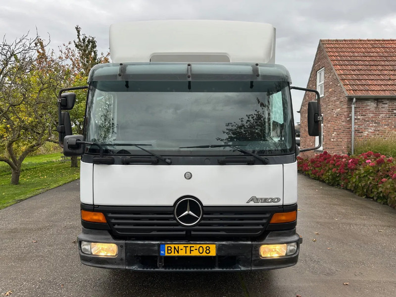 Mercedes-Benz Atego 815 / NL TRUCK / EURO 3 / LOW KM / BOX+LIFT / MANUAL / ANALOG TACHO - Lastbil med skåp: bild 2 Mercedes-Benz Atego 815 / NL TRUCK / EURO 3 / LOW KM / BOX+LIFT / MANUAL / ANALOG TACHO - Lastbil med skåp: bild 2
