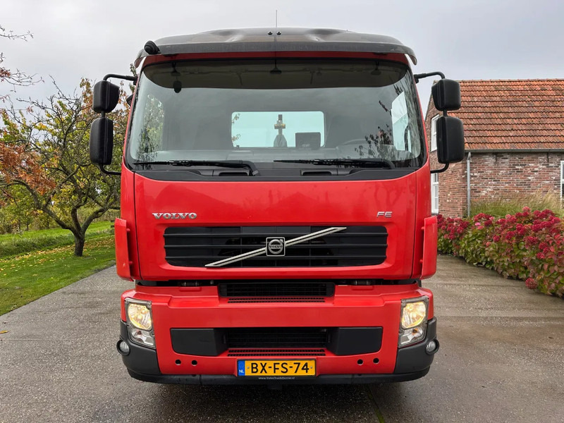 Volvo FE 320 / NL TRUCK / EURO 5 / HIAB MULTILIFT XR 21T / LIKE NEW!! / LOW KM!! / LIFT+STEER AXLE - Lastväxlare lastbil: bild 2 Volvo FE 320 / NL TRUCK / EURO 5 / HIAB MULTILIFT XR 21T / LIKE NEW!! / LOW KM!! / LIFT+STEER AXLE - Lastväxlare lastbil: bild 2