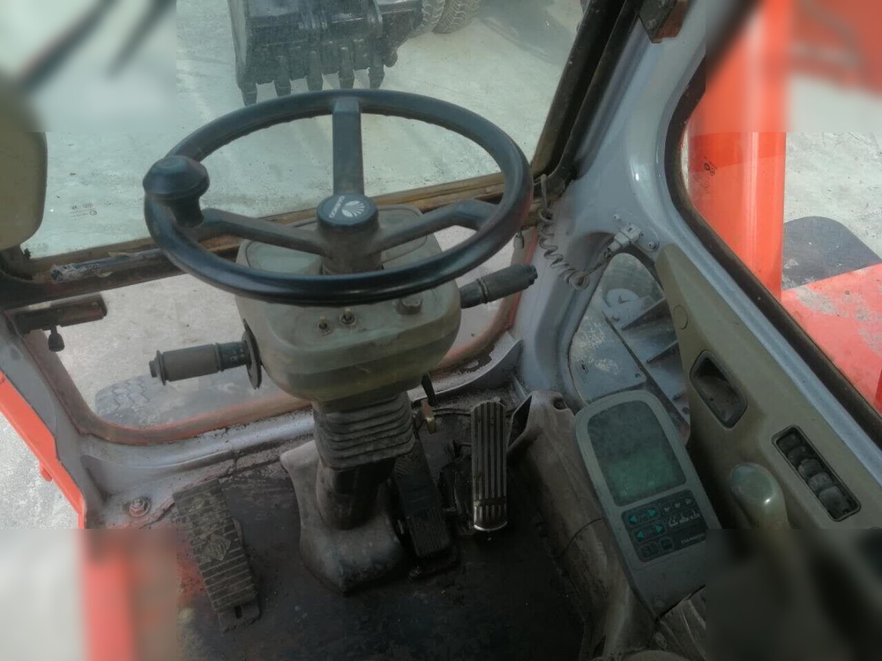 DOOSAN DH150W-7 - Grävmaskin på däck: bild 4 DOOSAN DH150W-7 - Grävmaskin på däck: bild 4