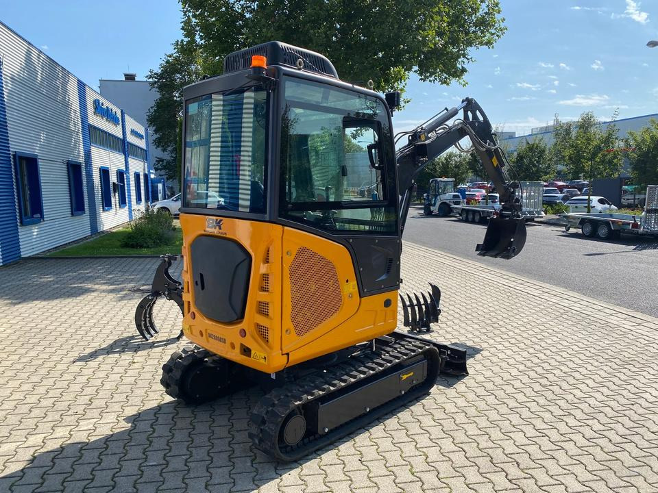 Minibagger BK2800ASR inkl. Zubehörpaket *INKL.19% MWST*BERGER KRAUS*KUBOTA*SCHWENKARM* VERSTELLFAHRWERK*KLIMA* - Minigrävmaskin: bild 5 Minibagger BK2800ASR inkl. Zubehörpaket *INKL.19% MWST*BERGER KRAUS*KUBOTA*SCHWENKARM* VERSTELLFAHRWERK*KLIMA* - Minigrävmaskin: bild 5