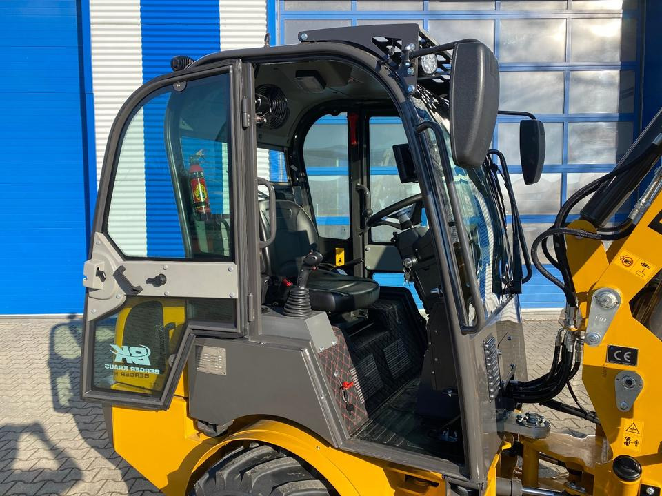 Minilastare Radlader/Hoflader BK810 inkl. Kehrmaschinenpaket *INKL.19% MWST*BERGER KRAUS* KUBOTA*EURO*CE*: bild 10 Minilastare Radlader/Hoflader BK810 inkl. Kehrmaschinenpaket *INKL.19% MWST*BERGER KRAUS* KUBOTA*EURO*CE*: bild 10