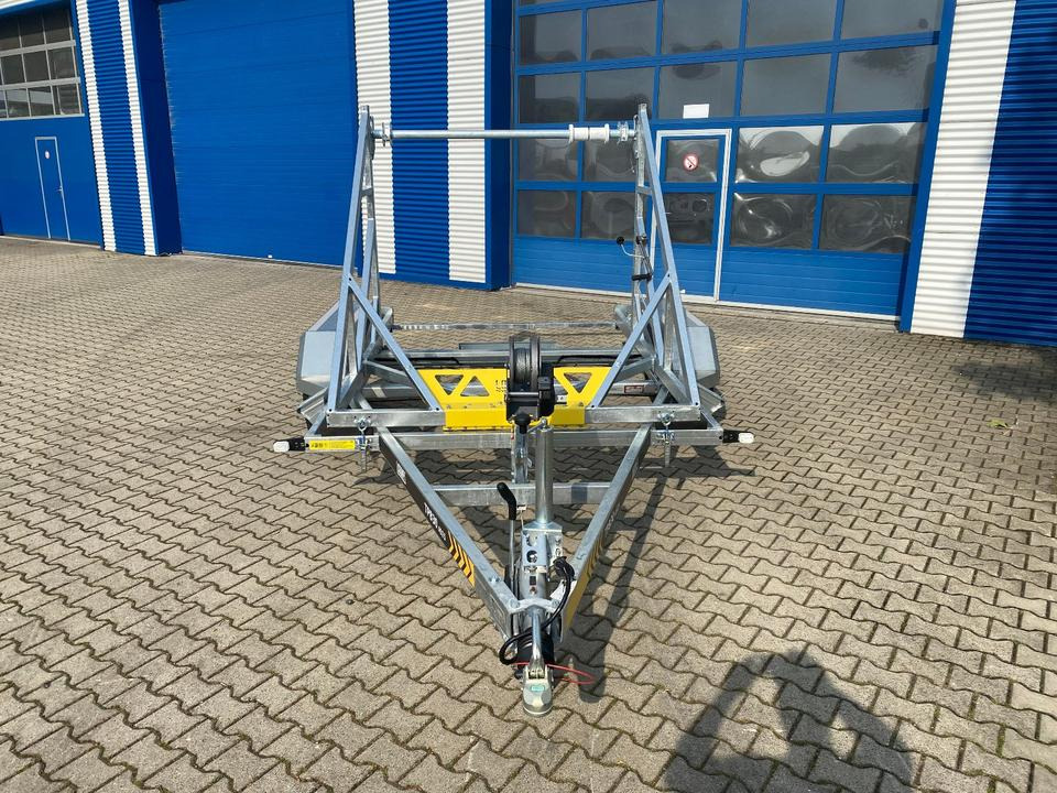 Vermietung / Kabelanhänger 2700KG / Nutzlast 2094KG / Kabeltrommel-Anhänger / Glasfaser/ 1 Monat - Kabelsläp: bild 1 Vermietung / Kabelanhänger 2700KG / Nutzlast 2094KG / Kabeltrommel-Anhänger / Glasfaser/ 1 Monat - Kabelsläp: bild 1