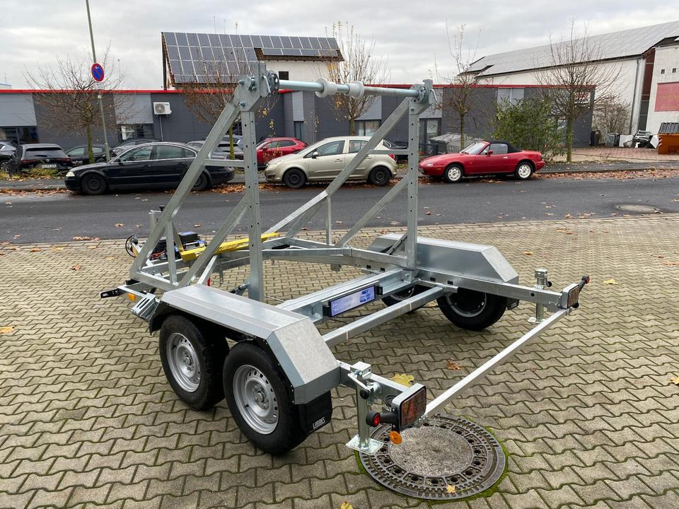 Vermietung / Kabelanhänger 3500KG E-Winde / Nutzlast 2825KG / Kabeltrommel-Anhänger / Glasfaser/ 3 Tage - Kabelsläp: bild 5 Vermietung / Kabelanhänger 3500KG E-Winde / Nutzlast 2825KG / Kabeltrommel-Anhänger / Glasfaser/ 3 Tage - Kabelsläp: bild 5