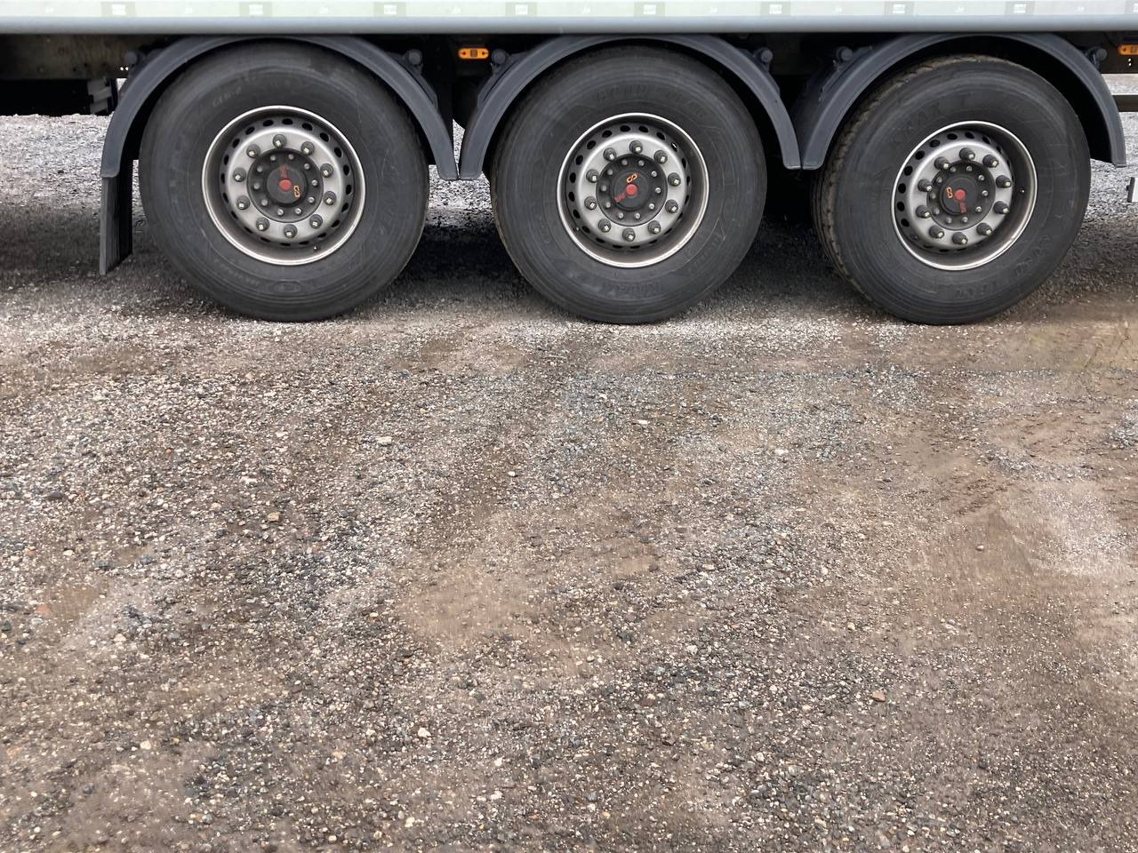 KRAKER CF-Z - Moving floor semitrailer: bild 4 KRAKER CF-Z - Moving floor semitrailer: bild 4