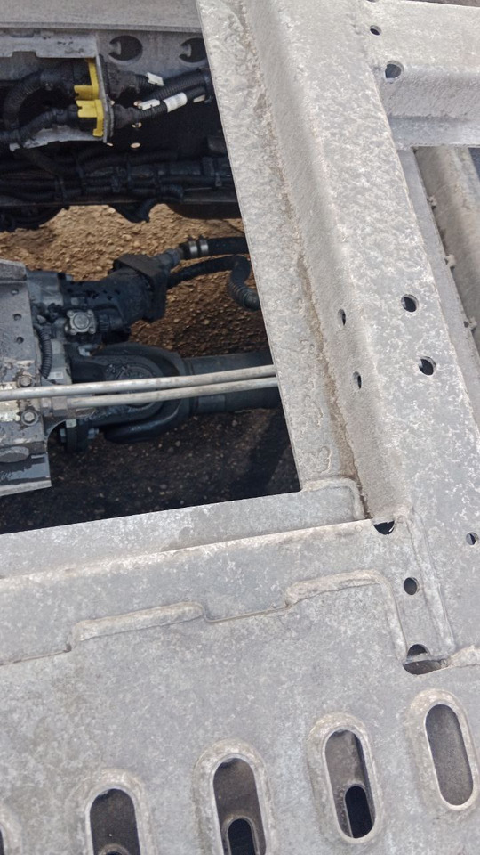 MERCEDES-BENZ actros - Biltransportbil lastbil: bild 2 MERCEDES-BENZ actros - Biltransportbil lastbil: bild 2