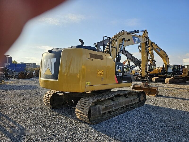 Caterpillar 323EL - Bandgrävare: bild 5 Caterpillar 323EL - Bandgrävare: bild 5