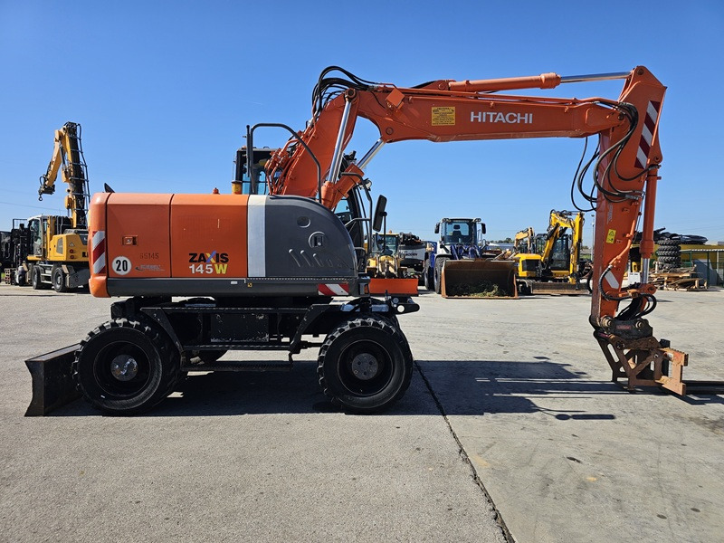 HITACHI ZX145W-3 - Grävmaskin på däck: bild 4 HITACHI ZX145W-3 - Grävmaskin på däck: bild 4