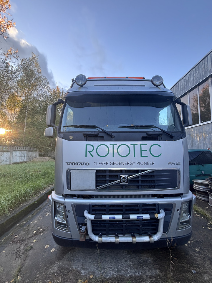 VOLVO FH16 - 580 - Lastväxlare lastbil: bild 1 VOLVO FH16 - 580 - Lastväxlare lastbil: bild 1