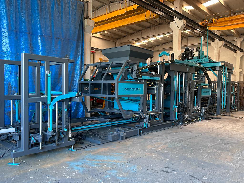 Constmach BS-42 Briquette Making Machine (Concrete Block Making Machine) - Blockmaskin: bild 2 Constmach BS-42 Briquette Making Machine (Concrete Block Making Machine) - Blockmaskin: bild 2