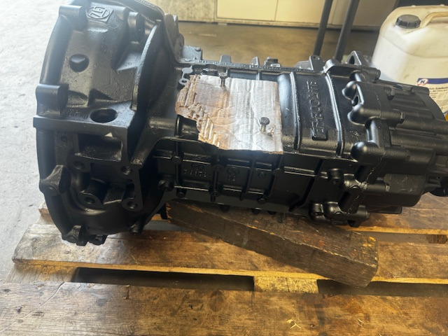 ZF 6AS800 TO generalüberholt MAN Getriebe - Växellåda: bild 1 ZF 6AS800 TO generalüberholt MAN Getriebe - Växellåda: bild 1