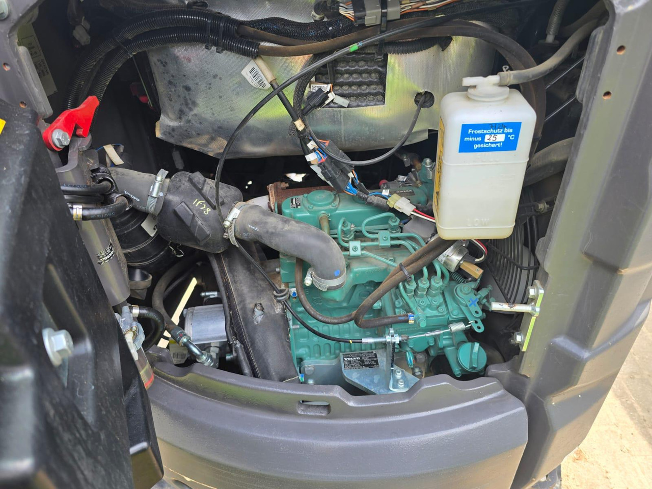 VOLVO EC 18 E - Minigrävmaskin: bild 5 VOLVO EC 18 E - Minigrävmaskin: bild 5