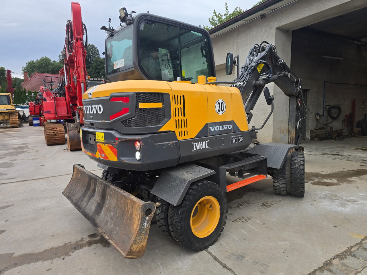 VOLVO EW 60E - Grävmaskin på däck: bild 4 VOLVO EW 60E - Grävmaskin på däck: bild 4