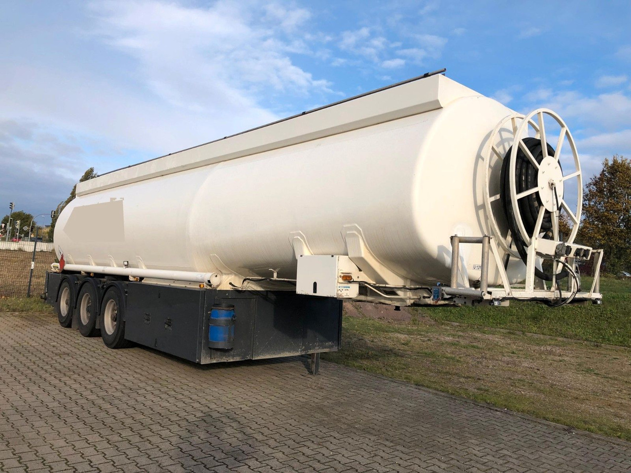 ROHR TAL-A-ZE 4Kammern*ADR*BENZIN*DIESEL*HEIZÖL - Tanktrailer: bild 1 ROHR TAL-A-ZE 4Kammern*ADR*BENZIN*DIESEL*HEIZÖL - Tanktrailer: bild 1